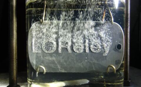 LOHC-Dehydrierung mittels laserstrukturierter und katalytisch aktivierter Platten